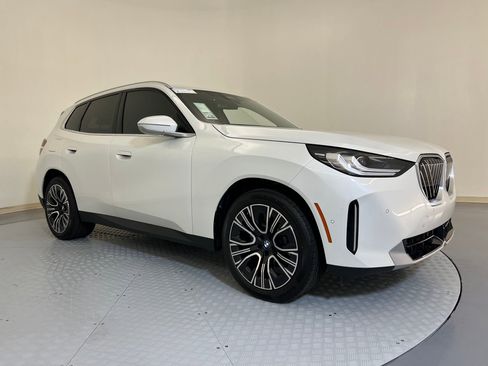 Used 2026 BMW X3 xDrive30 w/ Convenience Package AWD/4WD image 7