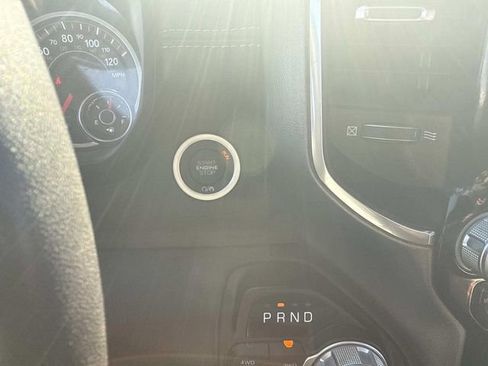 Used 2025 RAM 1500 Laramie AWD/4WD image 37