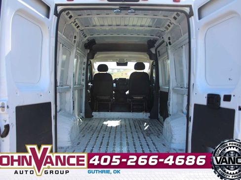 Used 2023 RAM ProMaster 2500 w/ Driver Convenience Group image 8