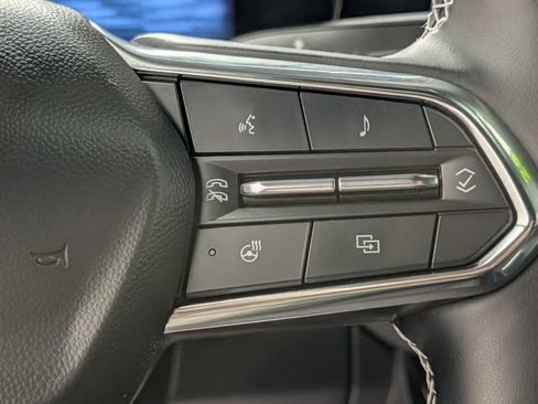 Used 2024 Chevrolet Equinox EV LT FWD image 21