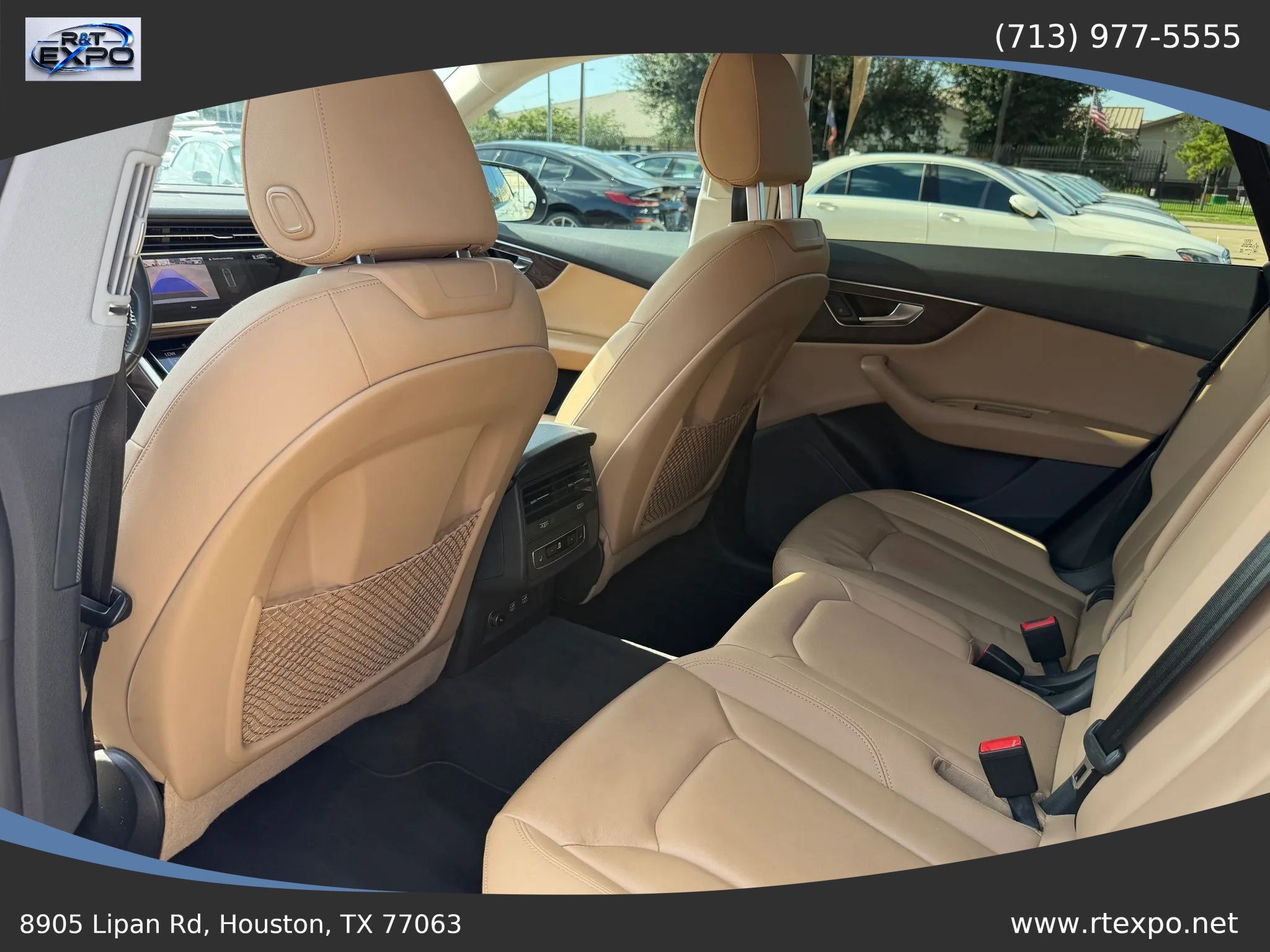 Used 2019 Audi Q8 Premium w/ Convenience Package AWD/4WD image 25