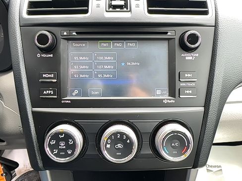 Used 2018 Subaru Forester 2.5i w/ Alloy Wheel Package image 9