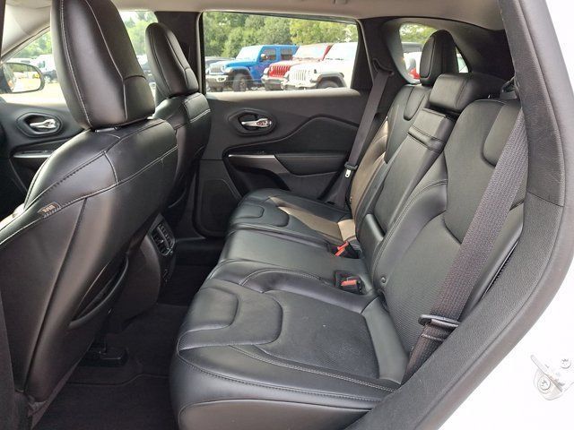 Certified 2019 Jeep Cherokee Limited AWD/4WD image 13