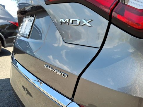 Certified 2023 Acura MDX SH-AWD w/ Technology Package image 10