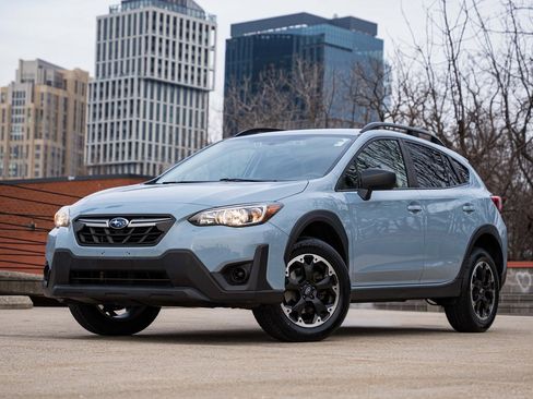 Used 2021 Subaru Crosstrek 2.0i image 1