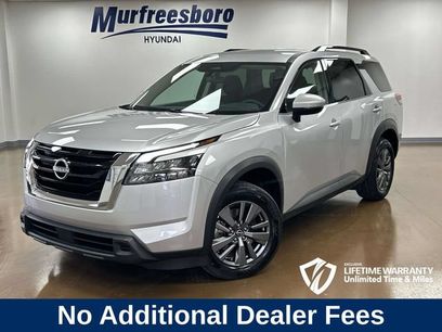 Used 2025 Nissan Pathfinder SV