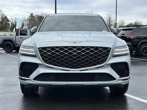 Used 2026 Genesis GV80 3.5T e-SC image 8