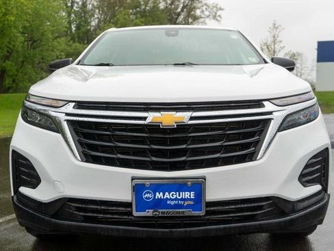 Used 2024 Chevrolet Equinox LS w/ LPO, Floor Liner Package FWD image 3