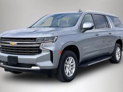 Used 2024 Chevrolet Suburban LT