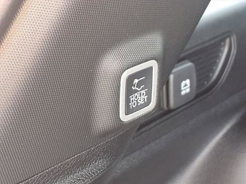 New 2026 Jeep Grand Cherokee Altitude image 26