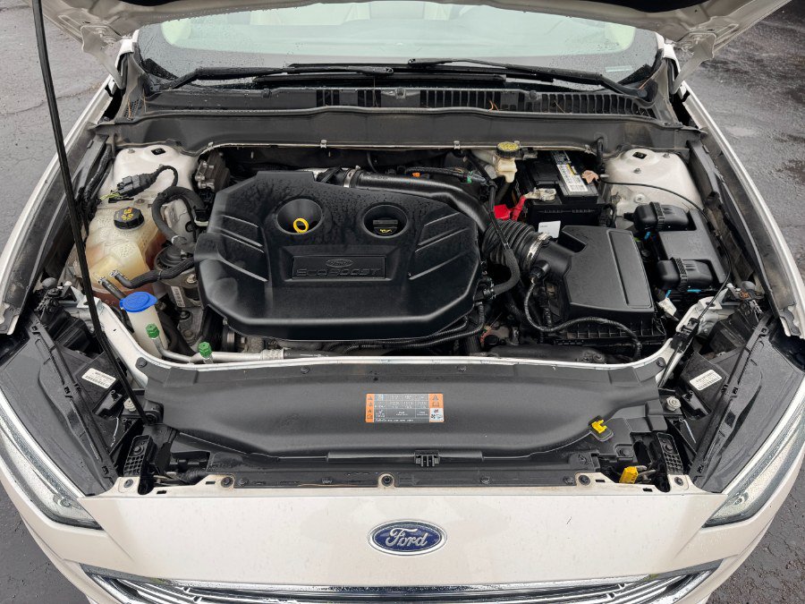 Used 2017 Ford Fusion Titanium AWD/4WD image 24