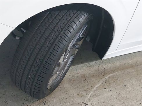 New 2025 Subaru Legacy Limited image 33