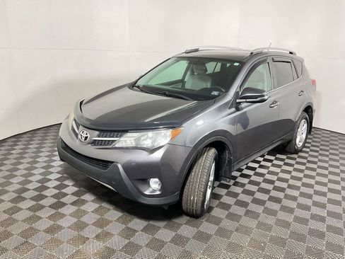Used 2014 Toyota RAV4 XLE image 8