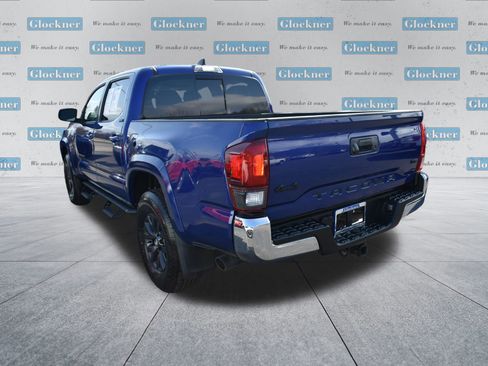 Used 2022 Toyota Tacoma SR5 w/ Black Out Package (TMS) image 7