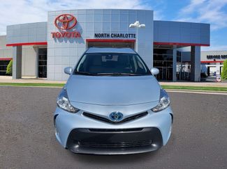 Used 2016 Toyota Prius V Four video 3