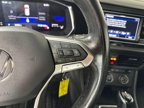 Used 2023 Volkswagen Jetta Sport image 16