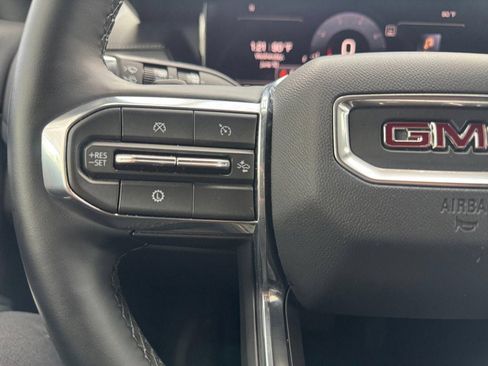 Certified 2026 GMC Acadia Elevation w/ Elevation Premium Package FWD image 22