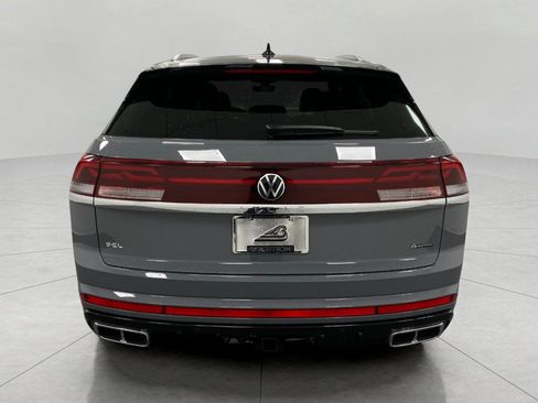 New 2026 Volkswagen Atlas Cross Sport SEL Premium R-Line AWD/4WD image 5