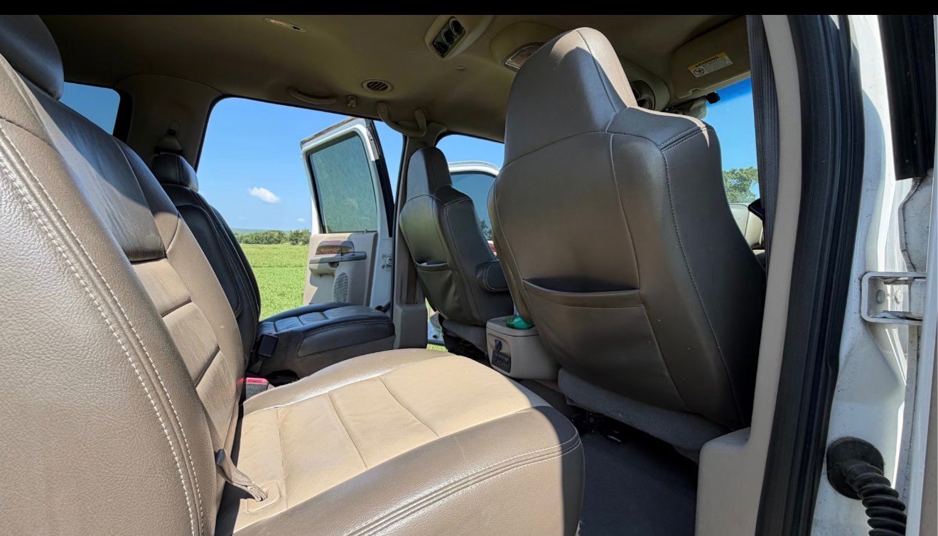 Used 2004 Ford Excursion Eddie Bauer AWD/4WD image 7