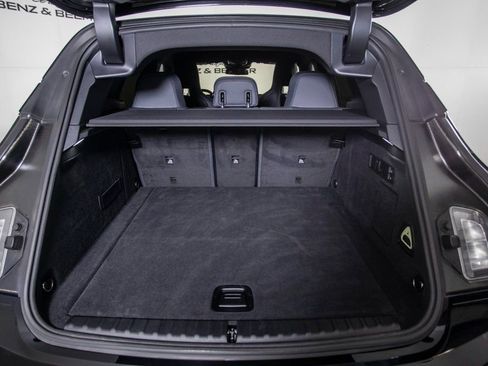 Used 2022 BMW iX xDrive50 w/ Premium Package image 10