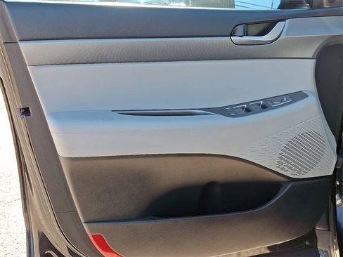 Used 2022 Hyundai Palisade SE image 13