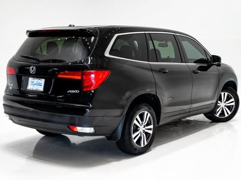 Used 2017 Honda Pilot EX-L image 34