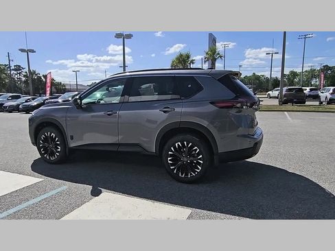 New 2026 Nissan Rogue SV FWD image 27