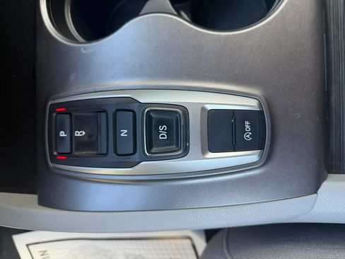 Used 2021 Honda Pilot LX image 26