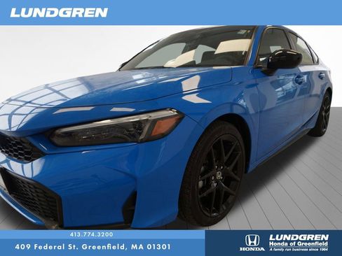Used 2025 Honda Civic Sport image 3