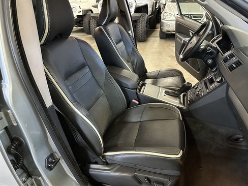 Used 2012 Volvo XC90 3.2 R-Design image 33