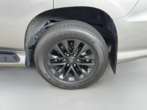 Used 2023 Lexus GX 460 Premium AWD/4WD image 38
