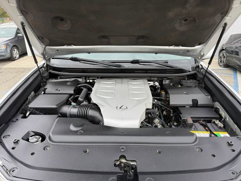 Used 2010 Lexus GX 460 image 13