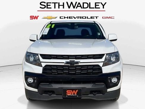 Used 2021 Chevrolet Colorado LT w/ LT Convenience Package image 2