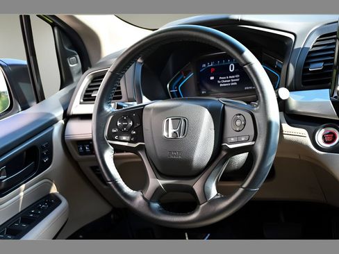 Used 2021 Honda Odyssey EX-L image 19