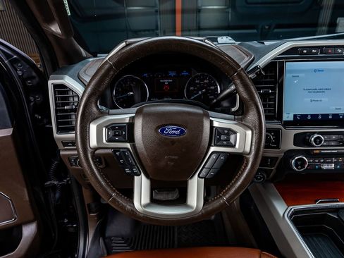 Used 2022 Ford F350 King Ranch w/ King Ranch Ultimate Package AWD/4WD image 18