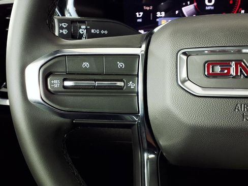 New 2026 GMC Canyon Elevation w/ Convenience Package image 8