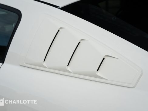 Used 2008 Ford Mustang Shelby GT500 RWD image 10