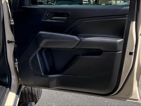 Used 2024 Chevrolet Colorado Trail Boss w/ Advanced Trailering Package AWD/4WD image 24