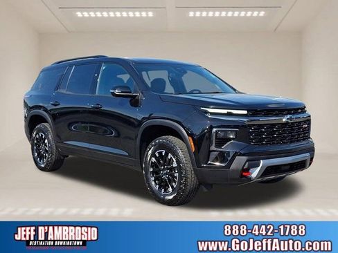 Used 2024 Chevrolet Traverse Z71 AWD/4WD image 1