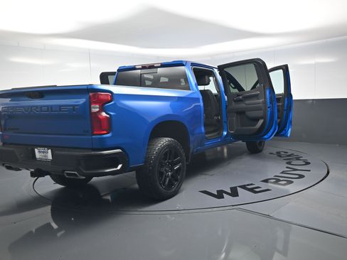 Used 2022 Chevrolet Silverado 1500 LT Trail Boss w/ LT Trail Boss Premium Package image 26