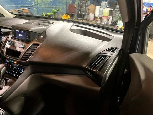 Used 2020 Ford Transit Connect XL image 16