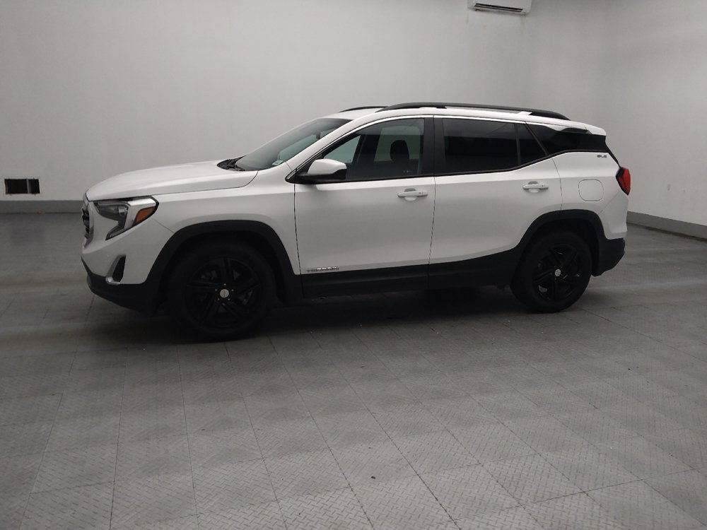 Used 2018 GMC Terrain SLE w/ Driver Convenience Package FWD image 2