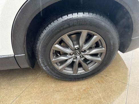 Used 2023 MAZDA CX-9 Touring image 12