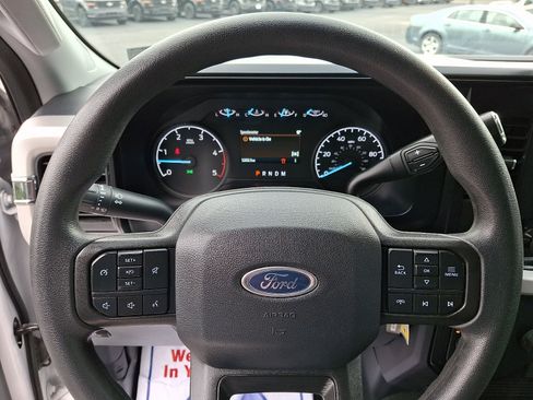 Certified 2025 Ford F250 XLT AWD/4WD image 19