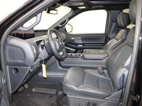 New 2026 Ford Expedition Tremor image 22