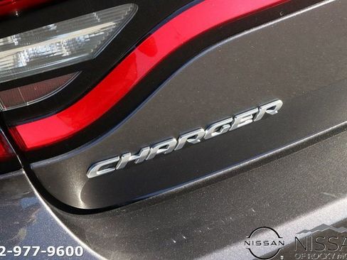 Used 2022 Dodge Charger SXT image 8