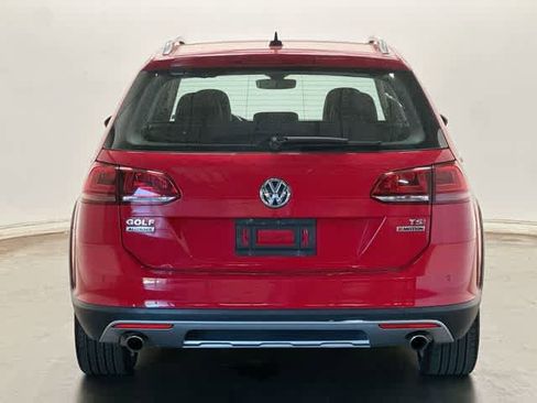 Used 2017 Volkswagen Golf Alltrack SEL AWD/4WD image 4