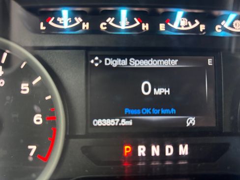 Used 2019 Ford F150 XLT w/ Equipment Group 302A Luxury AWD/4WD image 11