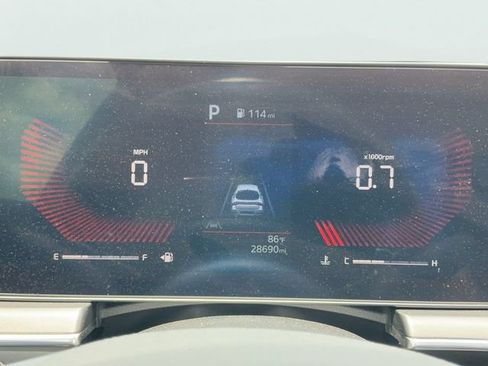 Used 2025 Kia K5 GT FWD image 21