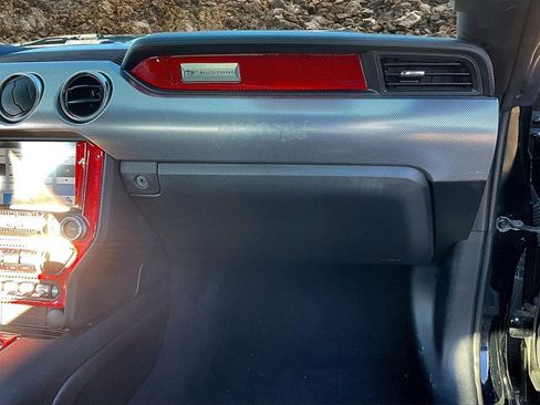 Used 2019 Ford Mustang GT w/ Equipment Group 301A image 15